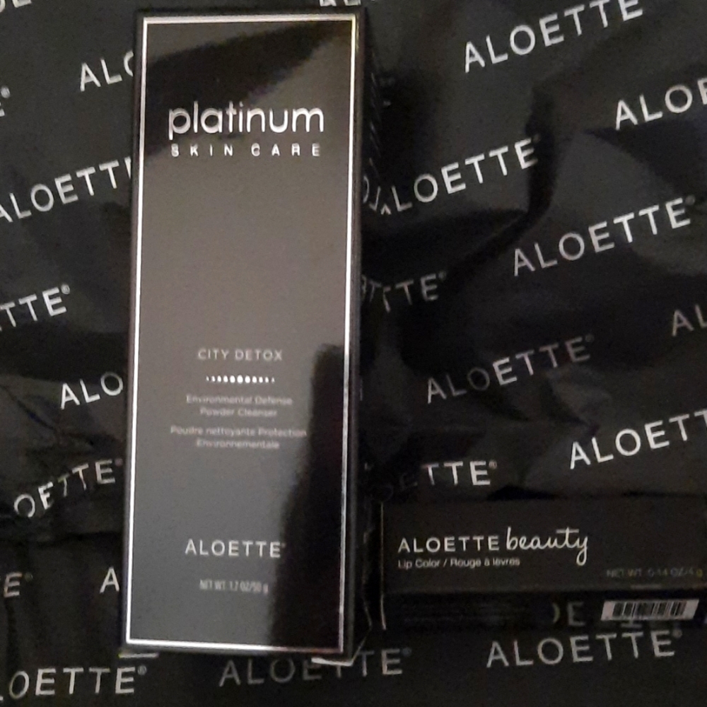 Aloette City Dextox powder cleanser